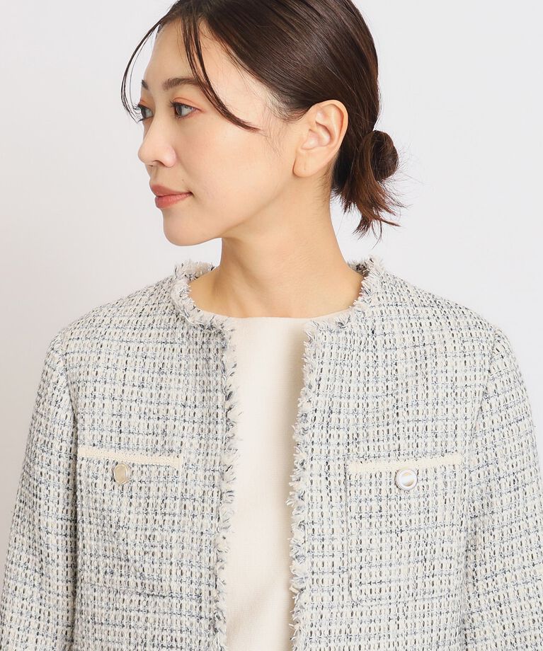 grove「普段使いからハレの日まで オンオフ活躍する上品ジャケット」|ノーカラージャケット|