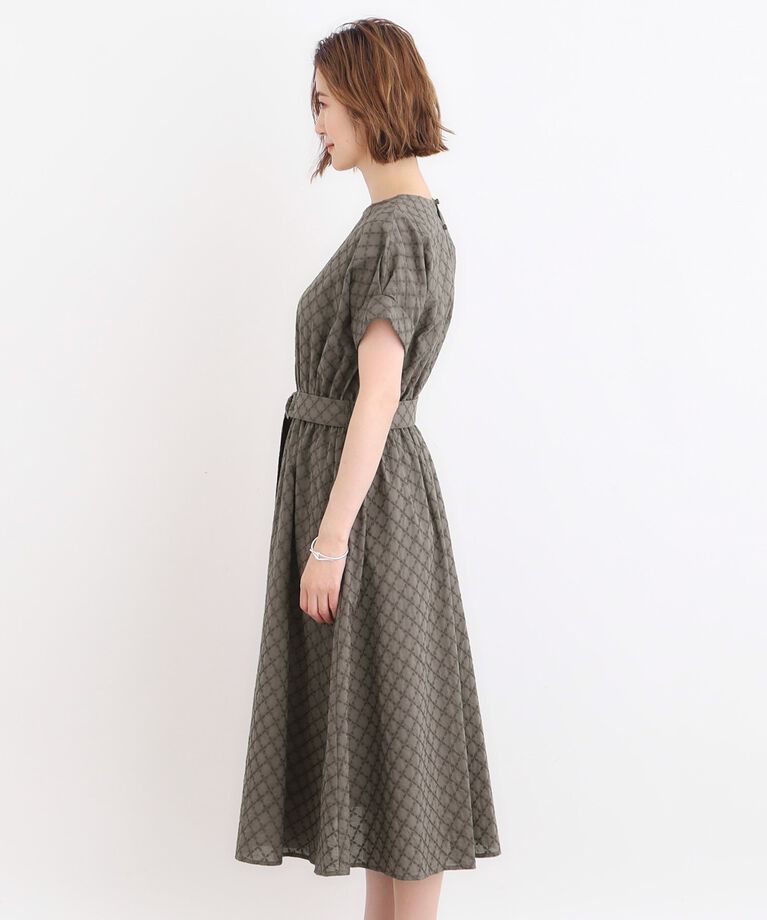 grove「幾何小花刺繍レースベルト付きワンピース」|ワンピース|