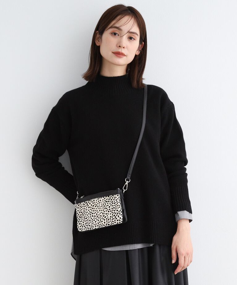 INDIVI「【冬ニット人気NO．1！／カシミヤ混】バックスリット ハイネックニット」|ニット・セーター|ﾌﾞﾗｯｸ(519)