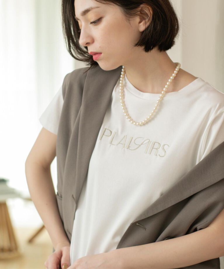 OPAQUE.CLIP「刺繍＆スパンコールロゴTシャツ【洗濯機洗い可】」|Tシャツ・カットソー|
