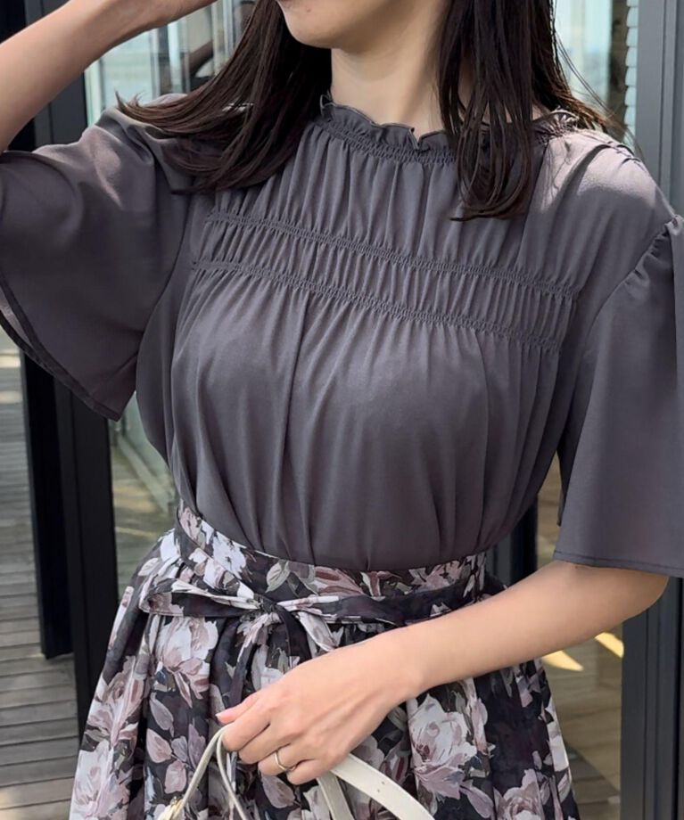 Couture broach「【二の腕カバー・通勤】シャーリングシアーブラウス」|シャツ・ブラウス|