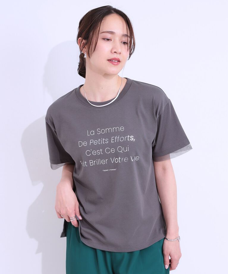 SHOO･LA･RUE「【S-LL/接触冷感/UVカット】選べる3柄 お袖チュールで差をつける ロゴプリントTシャツ」|Tシャツ・カットソー|