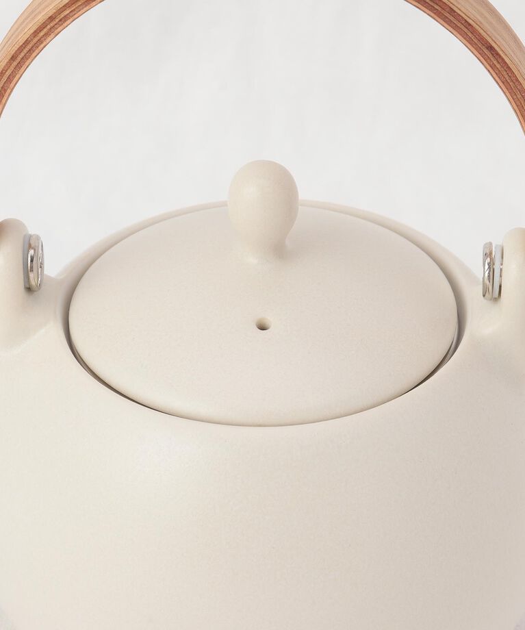 212 KITCHEN STORE「結土瓶急須330 WH ＜SALIU サリウ＞」|食器・キッチングッズ|