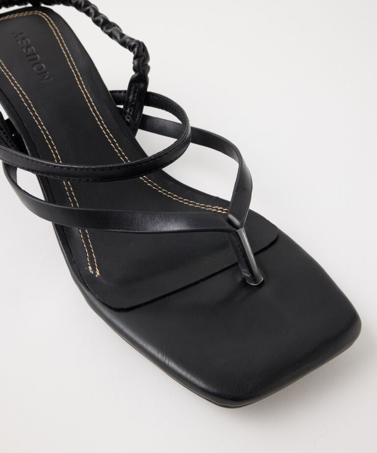 MOUSSY「SHIRRING STRAP TONGS サンダル」|サンダル|