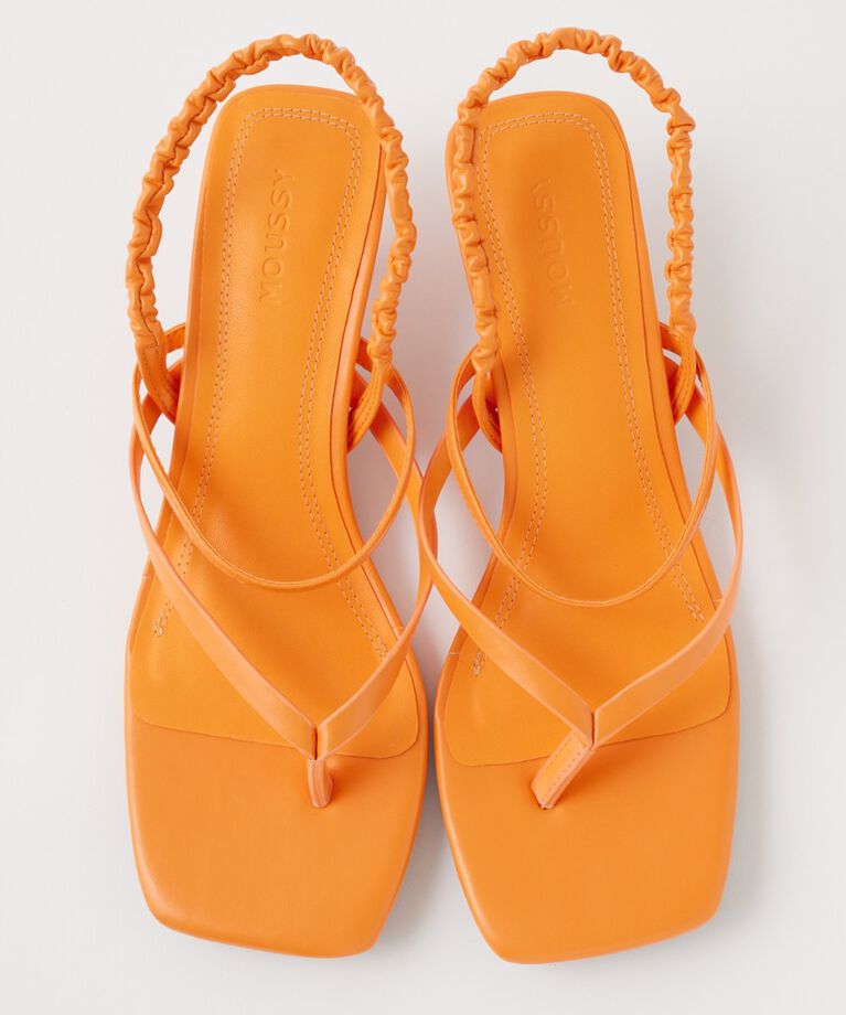 MOUSSY「SHIRRING STRAP TONGS サンダル」|サンダル|ORG