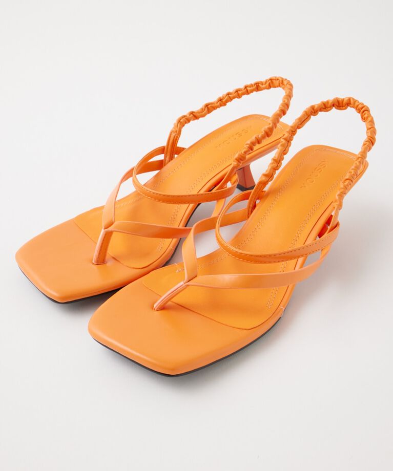 MOUSSY「SHIRRING STRAP TONGS サンダル」|サンダル|