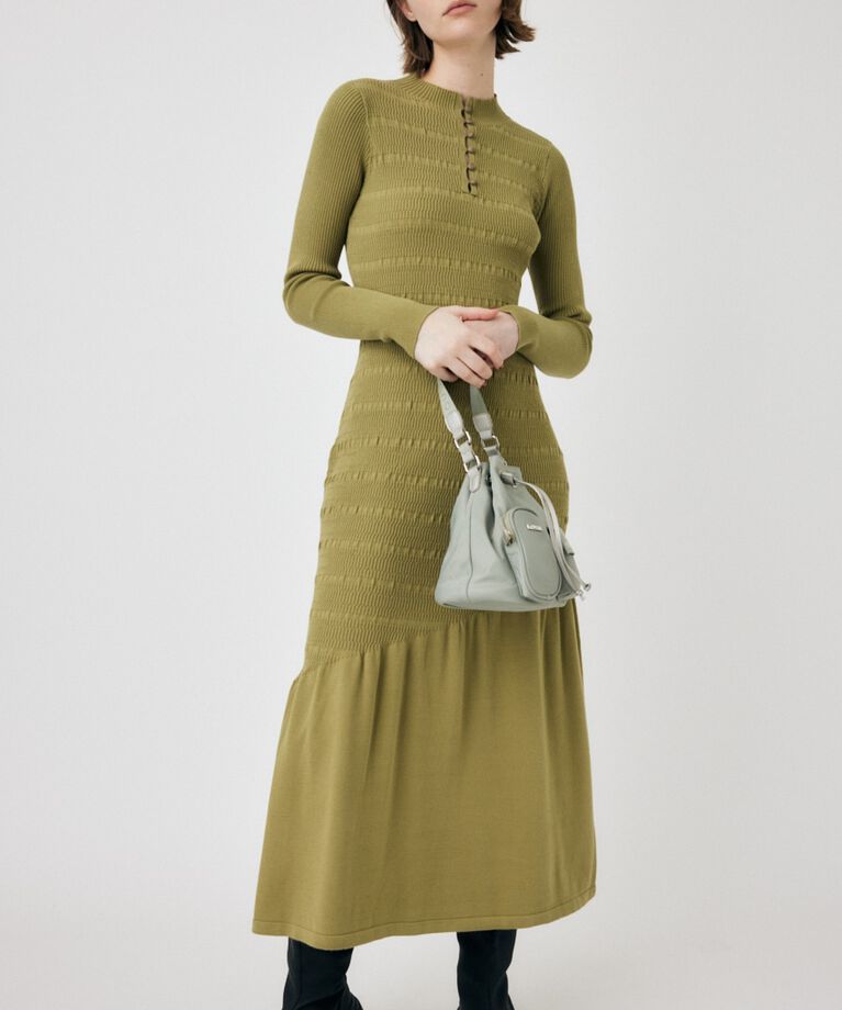 MOUSSY「FLARE HEM KNIT ドレス」|ワンピース|