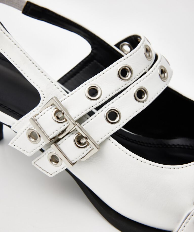 SLY「POINTED TOE BELTED サンダル」|サンダル|
