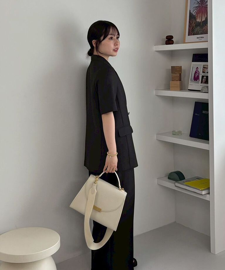 Mila Owen「【WEB限定カラー】キャンバスショルダー付きメタルバッグ」|ショルダー・メッセンジャー|