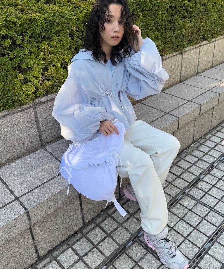 emmi atelier「【IPSA/emmi】袖タックボリュームブルゾン」|ブルゾン・スタジャン|