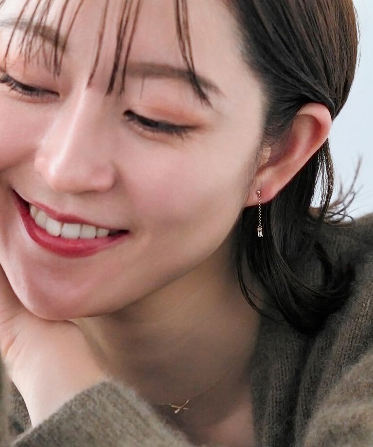 Phoebe「【K10】スウィングバケットピアス／限定BOX＆ショッパーつき」|ピアス|