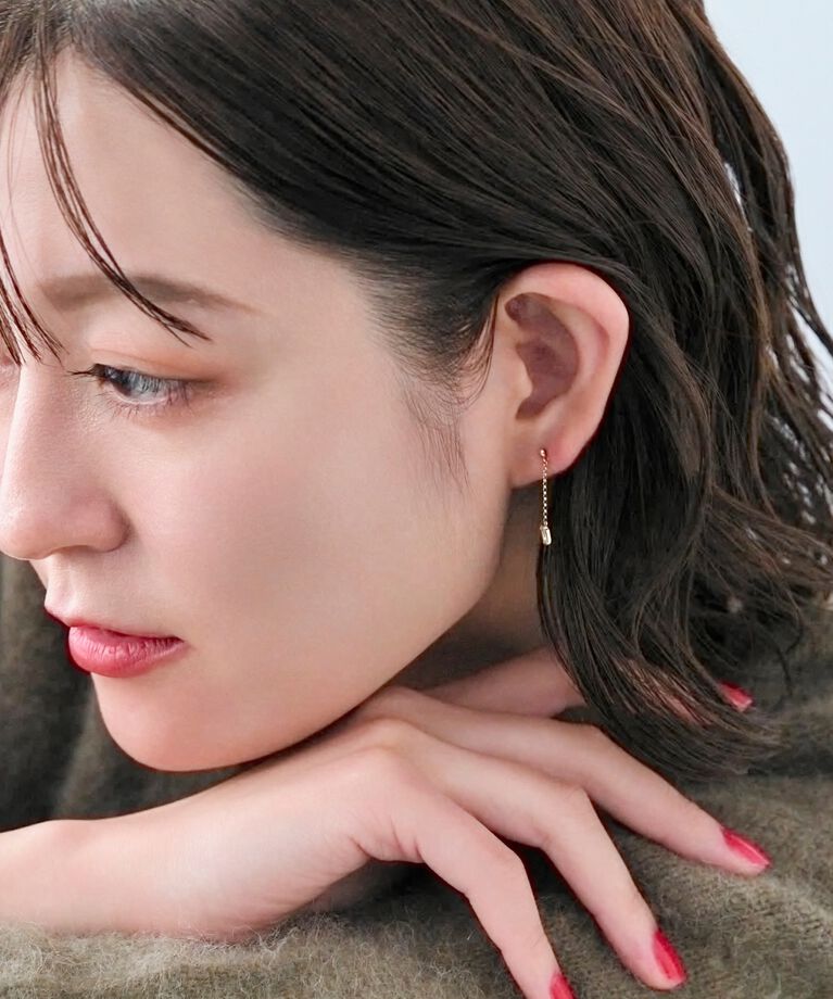 Phoebe「【K10】スウィングバケットピアス／限定BOX＆ショッパーつき」|ピアス|