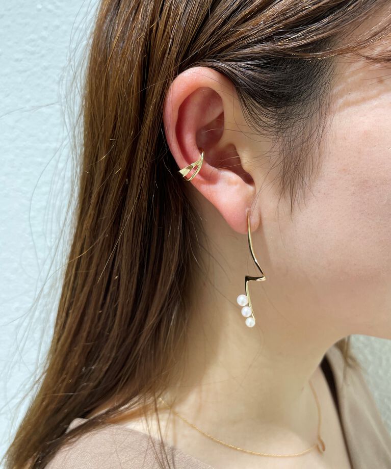 STAR JEWELRY「GOLD WAVE EAR CUFF」|イヤリング|