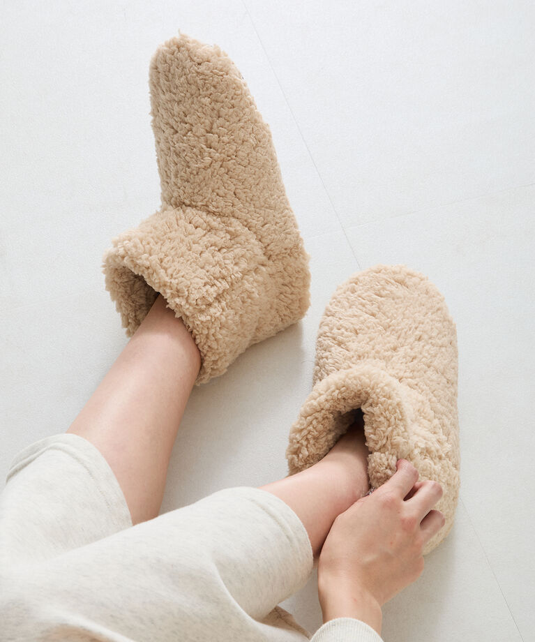 ORiental TRaffic「●2024秋冬新作●【EC限定】ボアルームシューズブーツ/G-0011」|その他|BEIGE