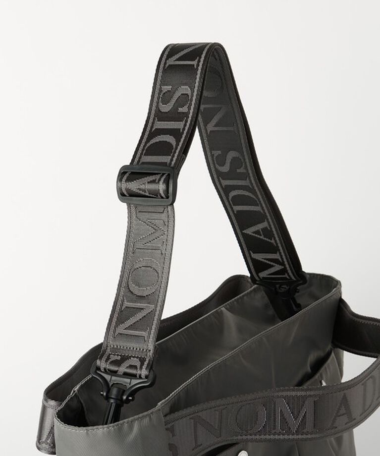 BEAUTY&YOUTH UNITED ARROWS「＜NOMADIS＞BASQUE M ショルダーバッグ」|ショルダー・メッセンジャー|