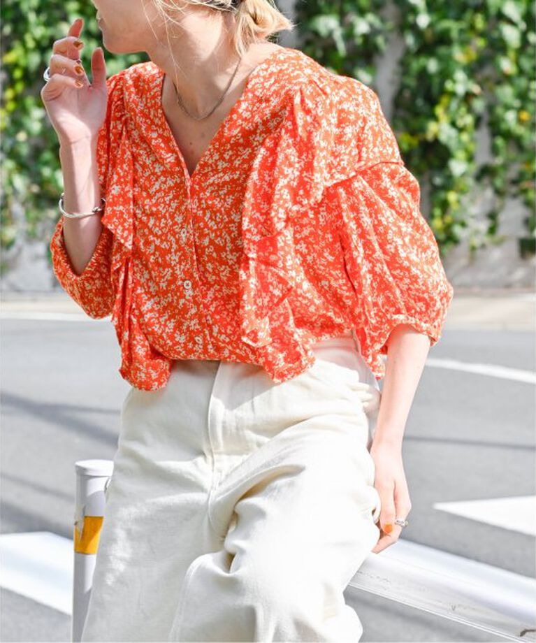 OUTDOOR PRODUCTS Usual Things「フラワープリント5Sフリルブラウス」|シャツ・ブラウス|