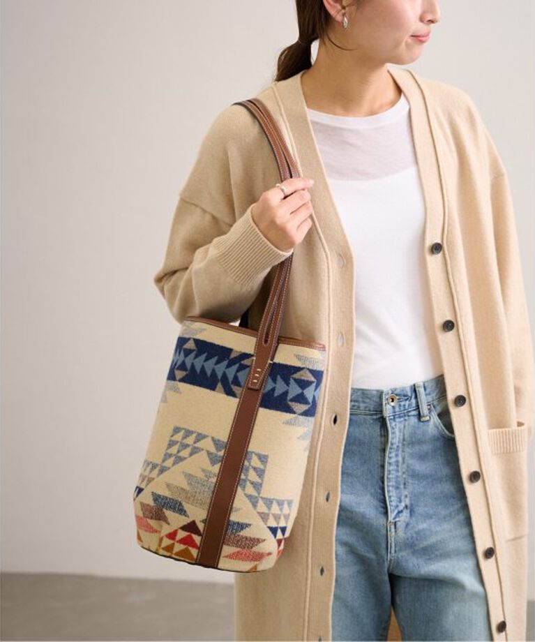 FRAMeWORK「≪追加≫A VACATION/アヴァケーション MARCHE PENDLETON2」|ショルダー・メッセンジャー|