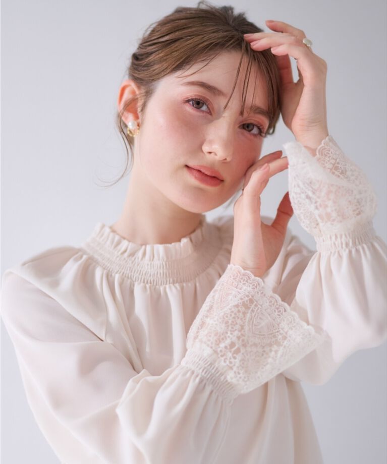 Couture broach「【大人可愛い・通勤】レースキャンディーシャーリングチュニック」|シャツ・ブラウス|アイボリー(004)