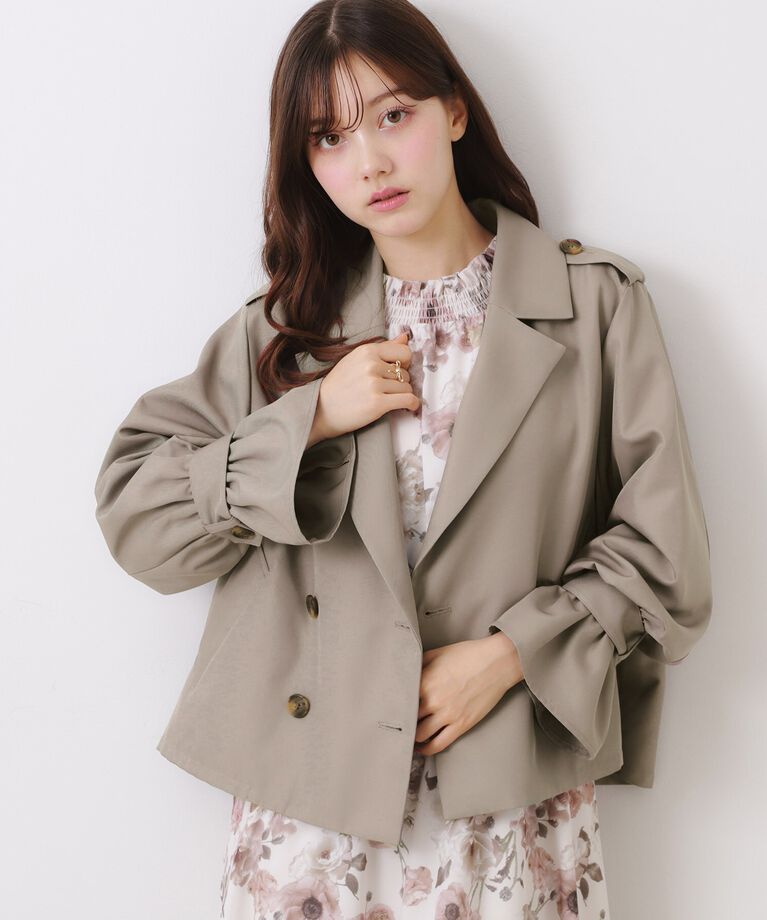 Couture broach「【華やか・主役級】ショートトレンチ」|トレンチコート|