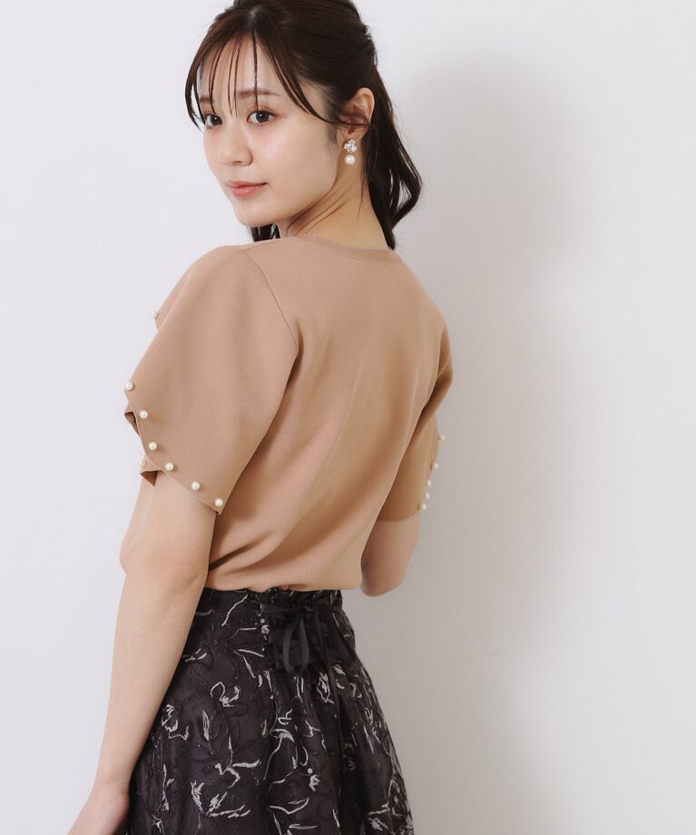 Couture broach「【一枚でキマる・華やか】パール調付チューリップ袖ニット」|ニット・セーター|