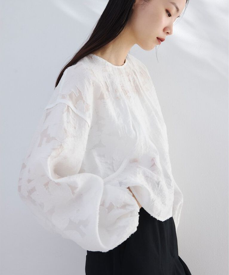 EMMEL REFINES「＜EMMEL REFINES＞EM カットジャカード パイピング 2WAY ブラウス」|シャツ・ブラウス|OFF WHITE