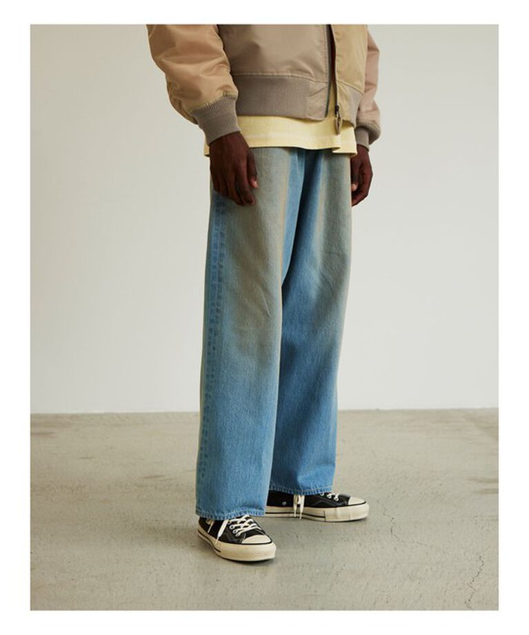 BEAMS「BEAMS / ワイドフィット デニムパンツ」|デニム|MID_BLUE