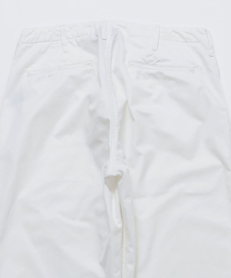 SHIPS「SHIPS STANDARD: GIZAコットン ツイル M-41 チノパンツ」|チノ|