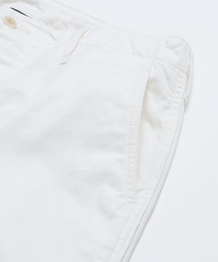 SHIPS「SHIPS STANDARD: GIZAコットン ツイル M-41 チノパンツ」|チノ|