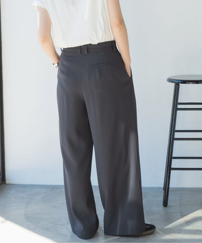 Spick and Span「《追加》シルキードレープ2タックワイドパンツ」|スラックス|