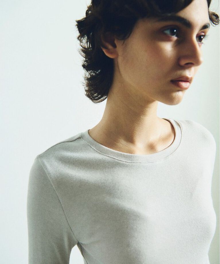 Grace Class「バックオープントップ」|Tシャツ・カットソー|