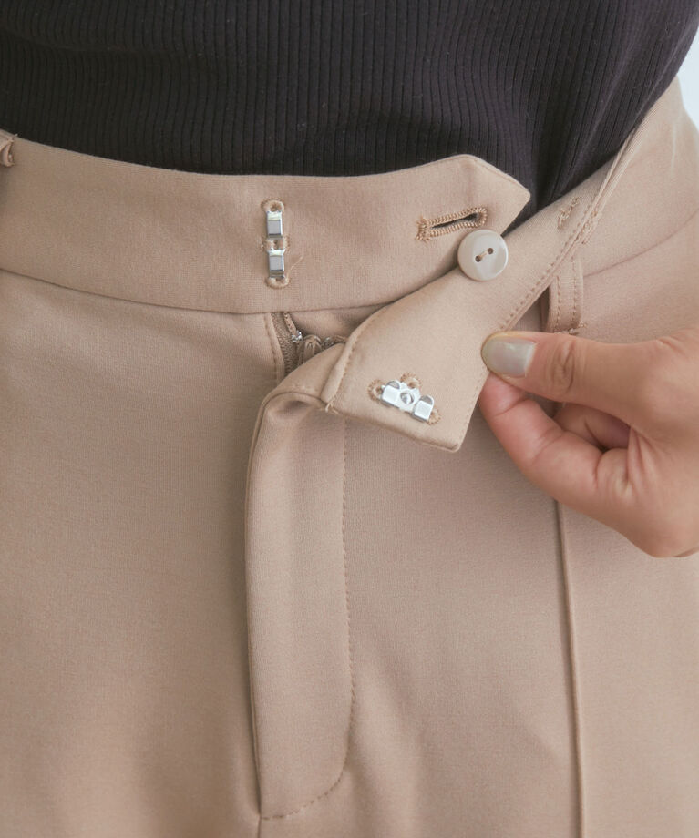 VIS「ポンチピンタックフレアパンツ」|スラックス|