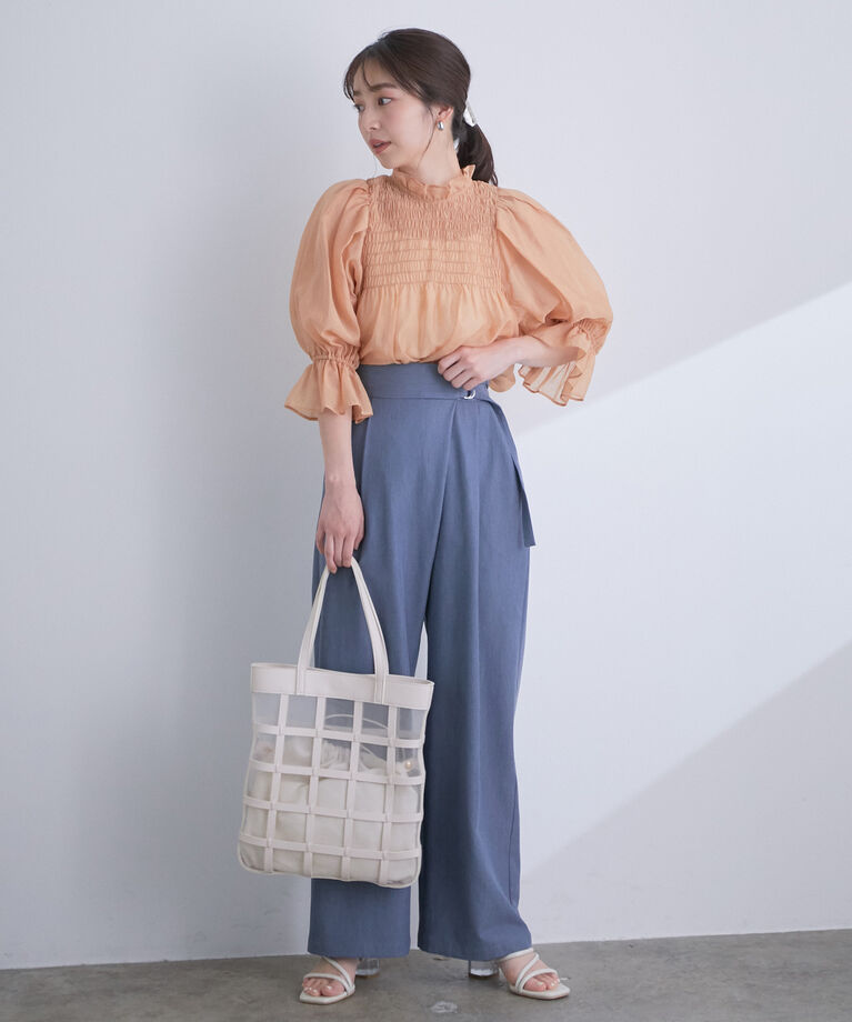 VIS「【高橋愛さんコラボ】上品な透け感で透明感をプラス。シアーブラウス」|シャツ・ブラウス|