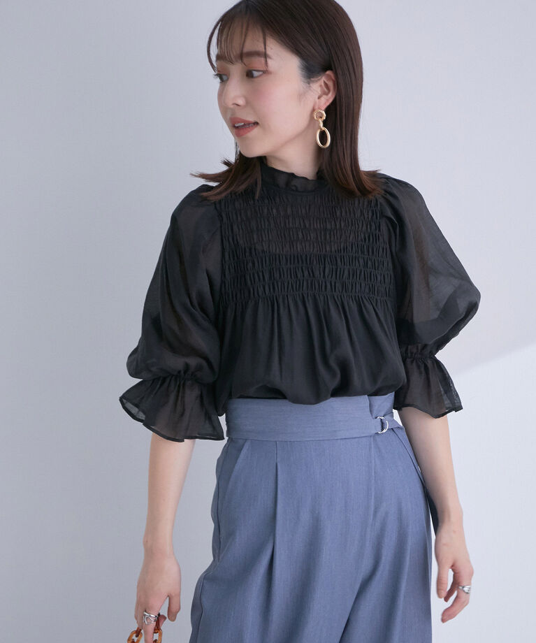 VIS「【高橋愛さんコラボ】上品な透け感で透明感をプラス。シアーブラウス」|シャツ・ブラウス|