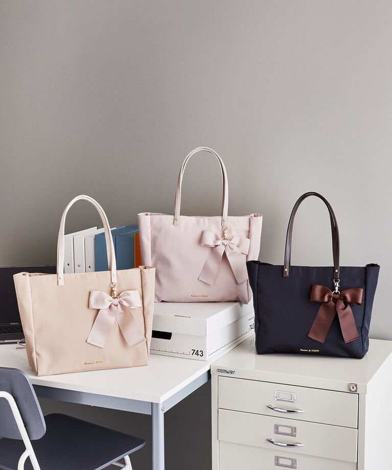 Maison de FLEUR「リボンチャーム付き3ルームトートバッグ」|トートバッグ|