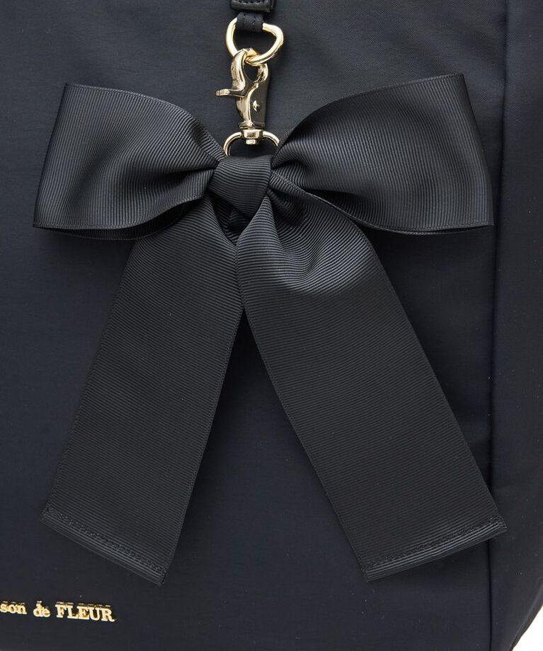 Maison de FLEUR「リボンチャーム付き3ルームトートバッグ」|トートバッグ|