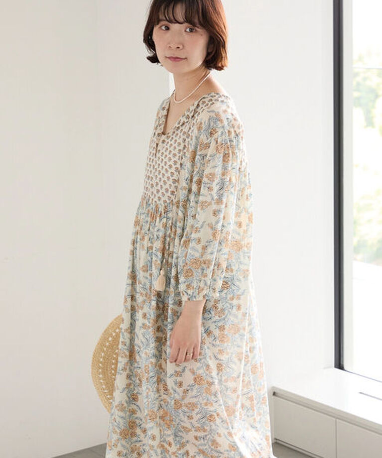 Samansa Mos2 blue「【Made in India】花柄ワンピース」|ワンピース|
