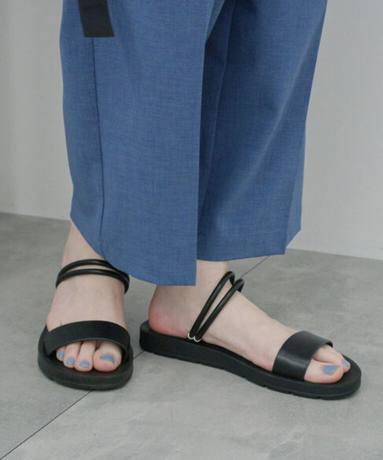 Samansa Mos2 blue「【ふっくらクッション】2wayフラットサンダル」|サンダル|ブラック