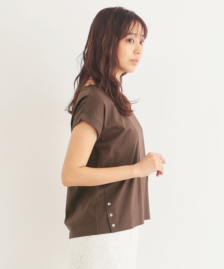 index「《5color》サイドボタン付き フレンチスリーブトップス【接触冷感/洗濯機洗い可】」|Tシャツ・カットソー|