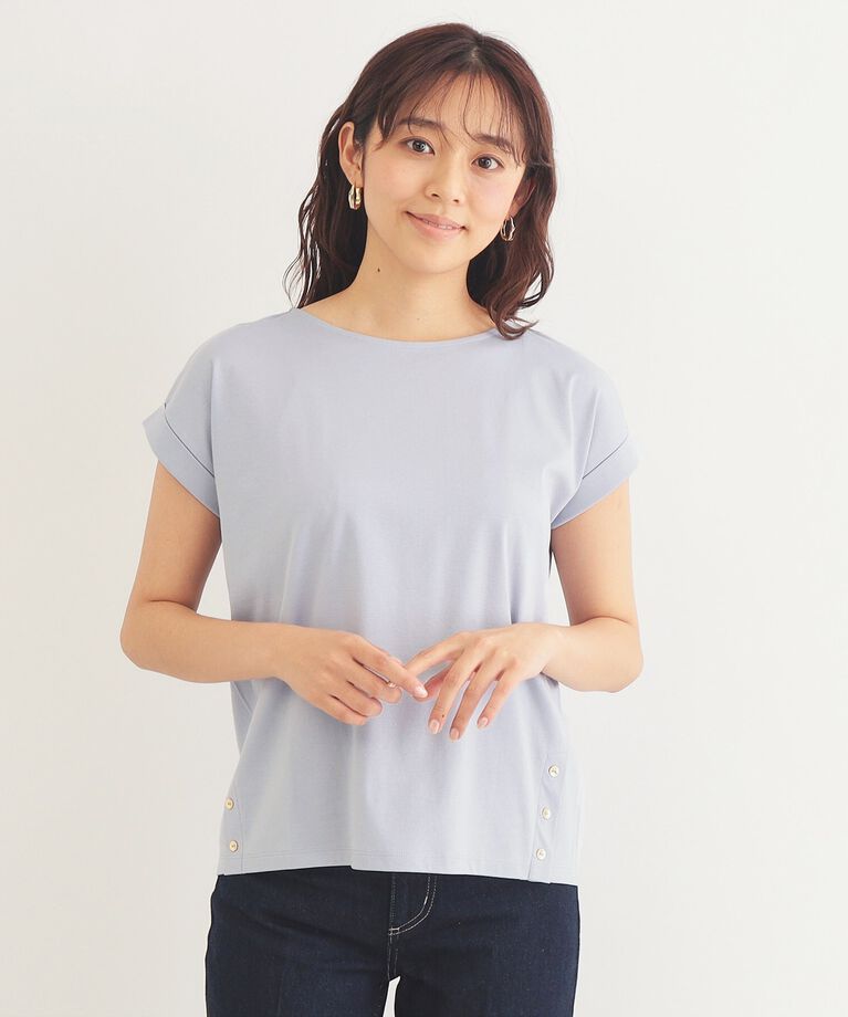 index「《5color》サイドボタン付き フレンチスリーブトップス【接触冷感/洗濯機洗い可】」|Tシャツ・カットソー|ｻｯｸｽﾌﾞﾙｰ(090)