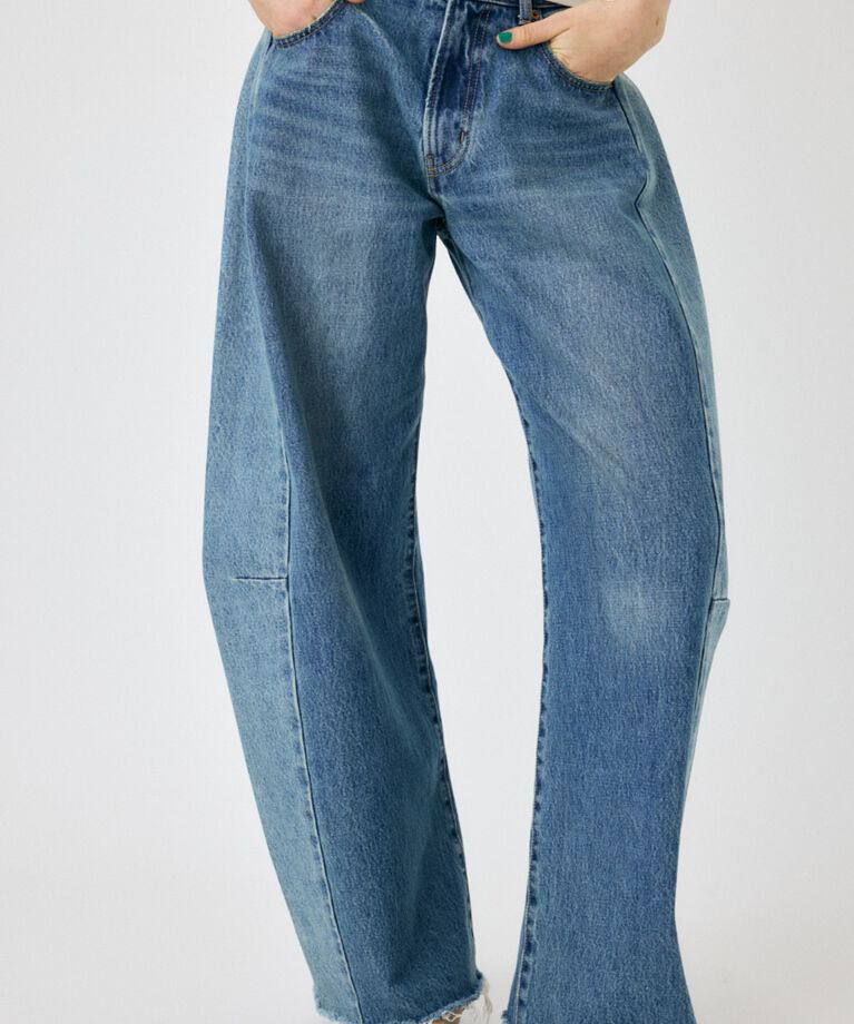 MOUSSY「REMAKE WIDE STRAIGHT」|デニム|