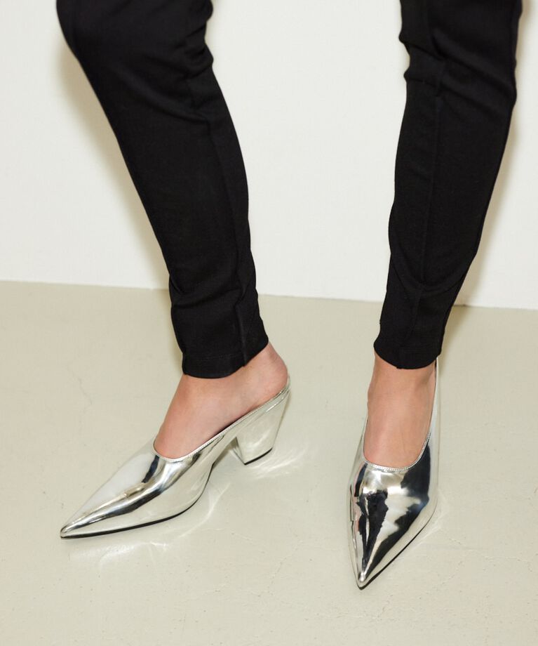 SLY「POINTED SLIP ON」|パンプス|SLV