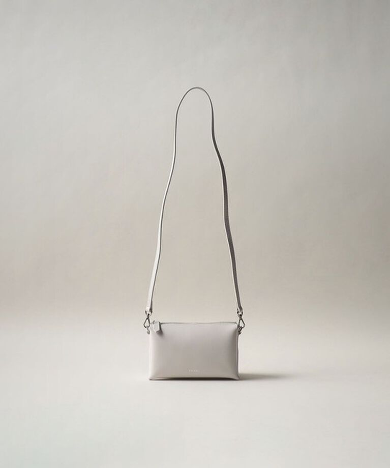 ODETTE E ODILE「＜YAHKI＞683 SquareSLD」|ショルダー・メッセンジャー|OFF WHITE