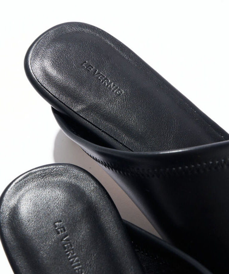  「【LE VERNIS(ル・ベルニ)】Toe ring sandals」|その他|