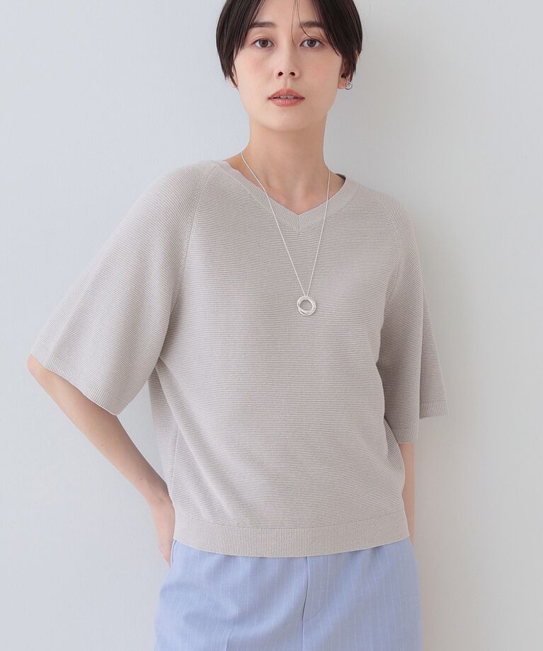 INDIVI「新色登場！【上品ラメ素材】フレアスリーブニット」|ニット・セーター|