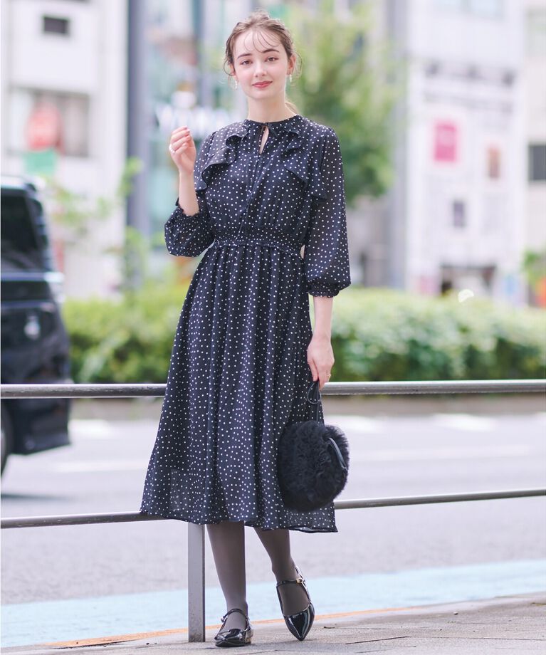 Couture broach「【一枚で華やかにキマる】ドットフリルデザインワンピース」|ワンピース|