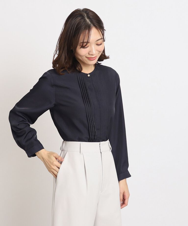 grove「【UVカット】普段使いにもハレの日にも！パール調釦ピンタックブラウス」|シャツ・ブラウス|