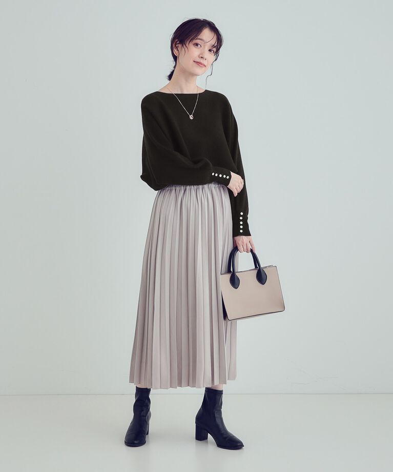 SHOO･LA･RUE「【洗える】大人の上品コーデに お袖ビジュー釦付きリブドルマンニット」|ニット・セーター|